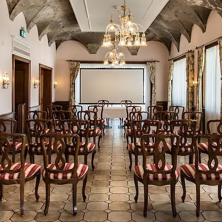 Hotel Dell'angelo 3*