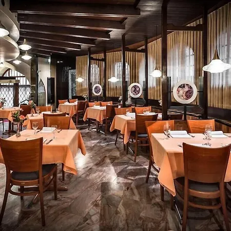 Отель Dell'angelo