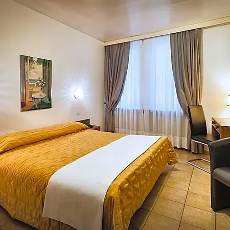 Hotel Dell'angelo 3*