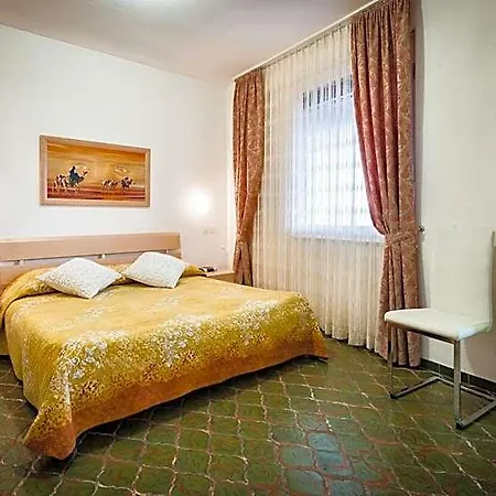 Dell'angelo 3* Locarno