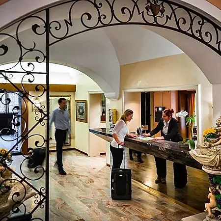 Dell'angelo Hotel