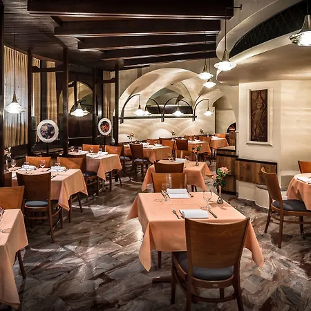 Hotel Dell'angelo 3*