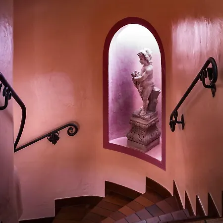 Dell'angelo Отель