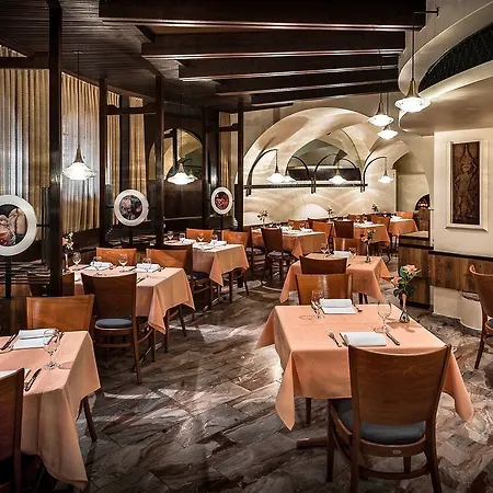 Dell'angelo Отель