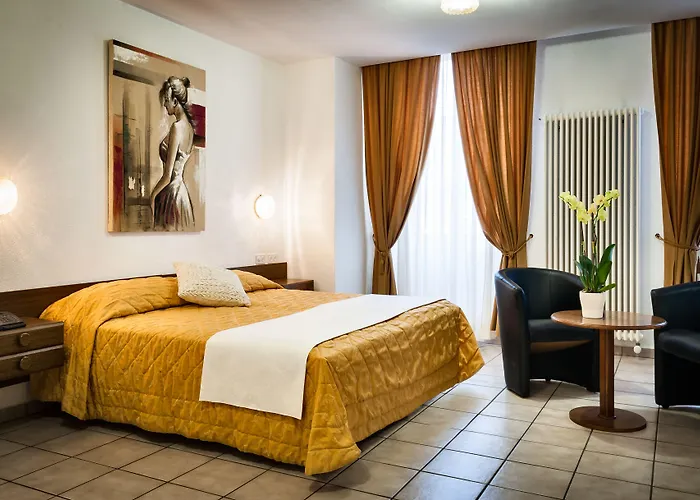 Dell'angelo Λοκάρνο