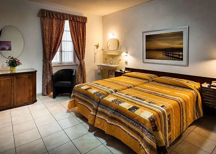 Dell'angelo 3* Λοκάρνο